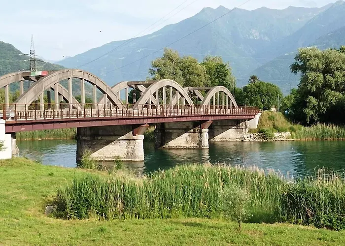 Lakefront With Private Garden And Parking * Dascio