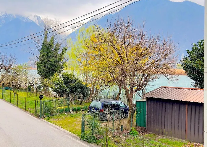 Lakefront With Private Garden And Parking * Dascio